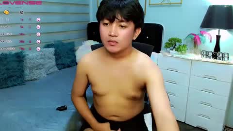 Snapshot of itsme_berniexx chatting on 2, 1, 2025 ask me online show from 2, 1, 2025