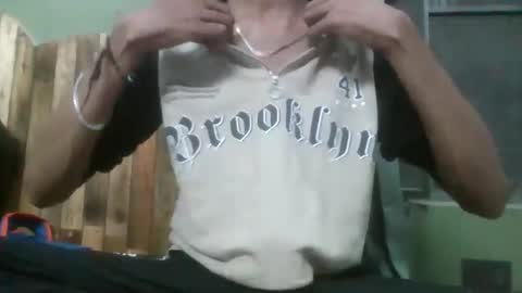 Snapshot of itsme_doofus chatting on 15, 4, 2026 Doofus online show from 15, 4, 2026