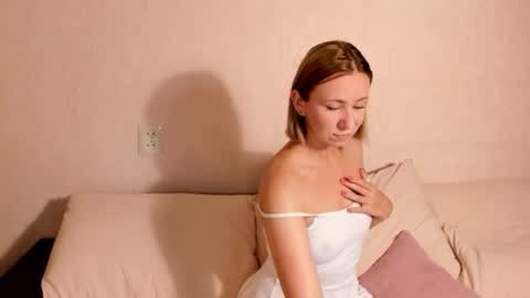 Snapshot of itsmyopinion chatting on 20, 9, 2025 itsmyopinion online show from 20, 9, 2025