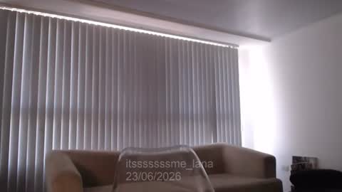 itsssssssme_lana online show from 23, 6, 2026