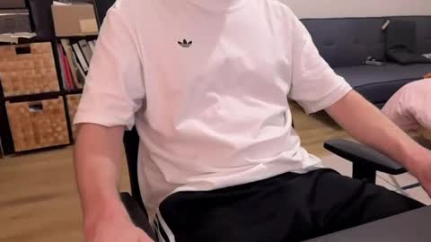 itsthat online show from 8, 4, 2026