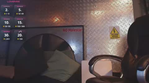 itszairen online show from 11, 2, 2026