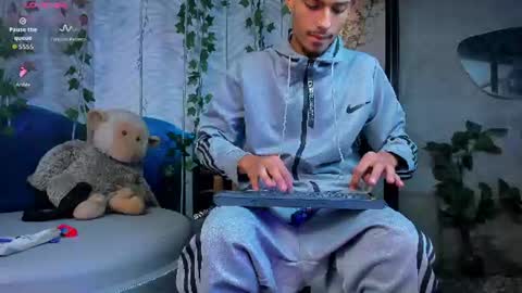 itszairen online show from 17, 7, 2026