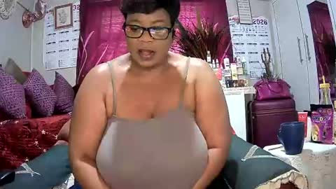 itumeleng74 online show from 1, 7, 2026