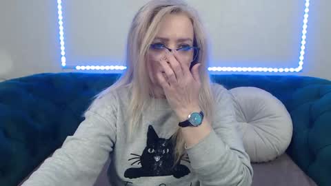 ivanacharm online show from 4, 5, 2026