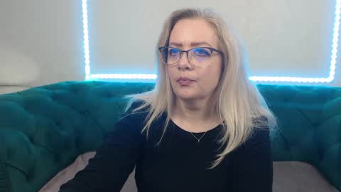 ivanacharm online show from 12, 5, 2026