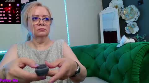 ivanacharm online show from 2, 7, 2026