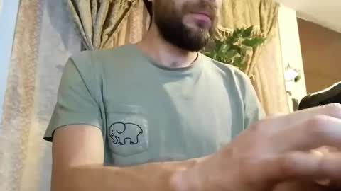 Snapshot of ivanchelon chatting on 2, 3, 2025 Vanchi online show from 2, 3, 2025