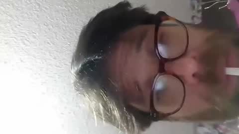 Snapshot of ivanchelon chatting on 2, 3, 2025 Vanchi online show from 2, 3, 2025