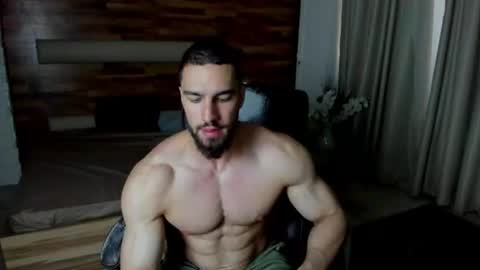 IvanHydee online show from 20, 6, 2026