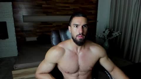 IvanHydee online show from 5, 8, 2026