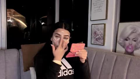 Ivanna West online show from 7, 1, 2026