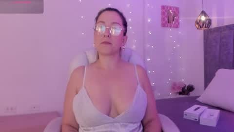Snapshot of ivonny_04 chatting on 13, 1, 2026 N A T H A L Y online show from 13, 1, 2026