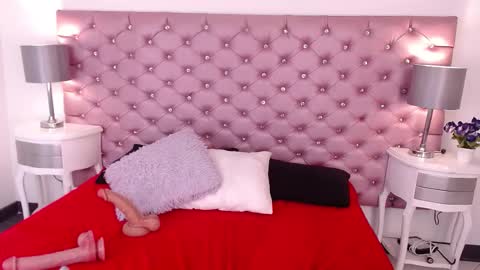 IvonnyBon online show from 24, 2, 2026