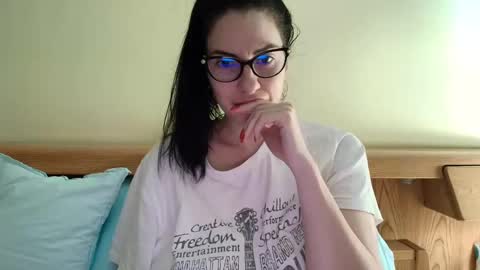 Ivory online show from 4, 1, 2025