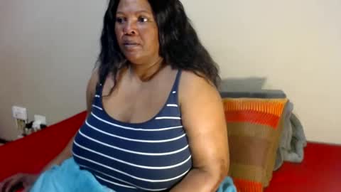 IVORYTITS48 online show from 7, 7, 2026