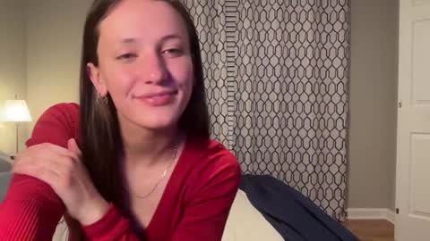 Snapshot of ivy69_9 chatting on 19, 12, 2024 ivy69 9 and cody online show from 19, 12, 2024