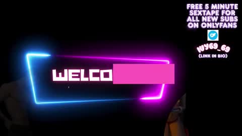 Snapshot of ivy69_9 chatting on 12, 9, 2025 ivy69 9 and cody online show from 12, 9, 2025