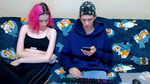 Ivy and Lester online show from 30, 9, 2025