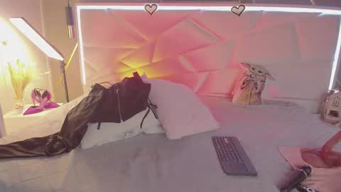 IVY online show from 17, 10, 2025