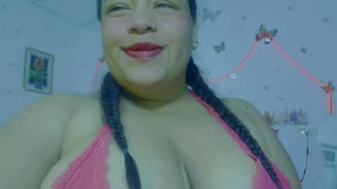 ivydesouza online show from 9, 6, 2026