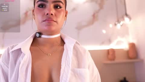 ivyellis online show from 8, 7, 2026