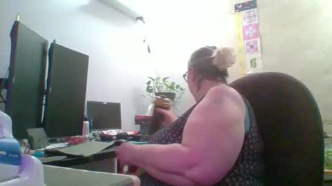 ivyjane3522 online show from 14, 4, 2026