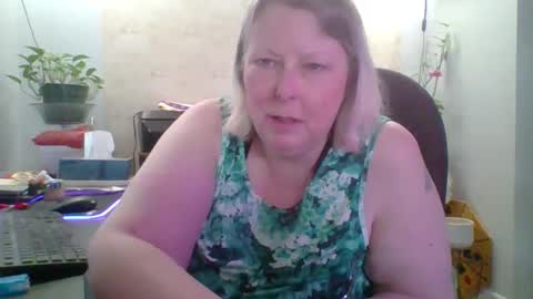 ivyjane3522 online show from 5, 5, 2026