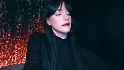 Miss Ivy online show from 14, 2, 2025