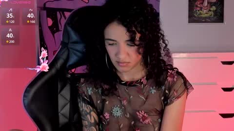 Snapshot of ivymanson_ chatting on 12, 1, 2025 Camila online show from 12, 1, 2025