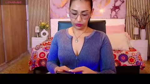 ivyshine7 online show from 2, 8, 2026