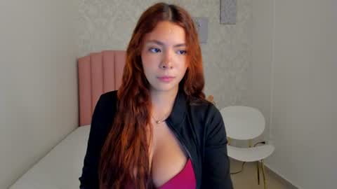 IVANA ALEJANDRA online show from 2, 7, 2026