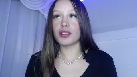 Snapshot of ivyy_crystal chatting on 1, 2, 2025 Ivy online show from 1, 2, 2025
