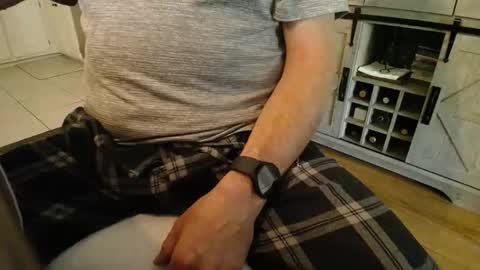 iwanttolicku40 online show from 4, 11, 2025