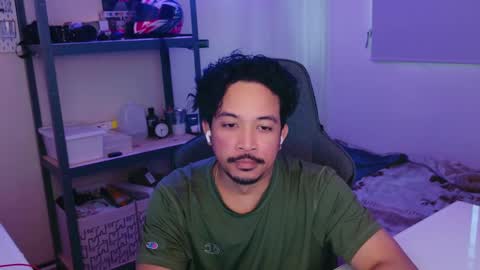 Snapshot of iwasd3nse chatting on 2, 3, 2025 iwasd3nse online show from 2, 3, 2025