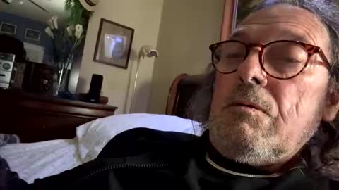 Snapshot of iwatcheral1 chatting on 28, 11, 2025 Brian online show from 28, 11, 2025