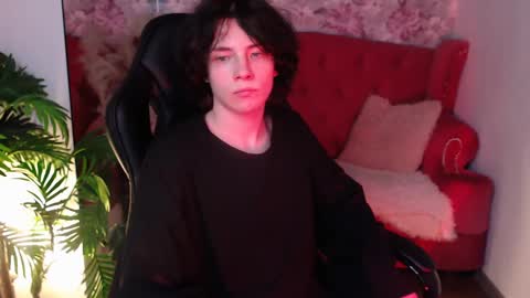 Maxim online show from 4, 3, 2025