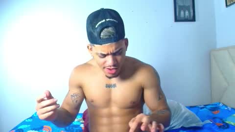 izaack online show from 4, 12, 2025