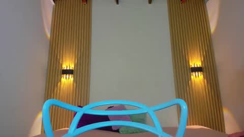 Snapshot of izelevans chatting on 10, 2, 2026 izelevans online show from 10, 2, 2026