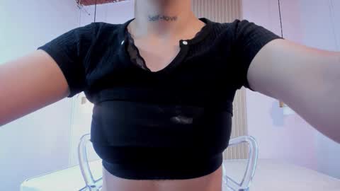 Snapshot of izelevans chatting on 15, 2, 2026 izelevans online show from 15, 2, 2026