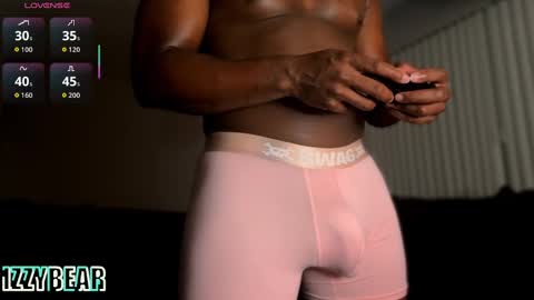 IzzyBear online show from 13, 9, 2025