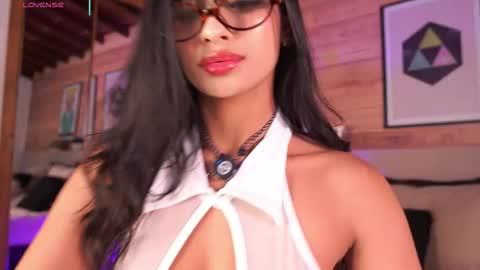 izzywild1 online show from 8, 11, 2025