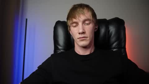 Danny online show from 4, 12, 2025