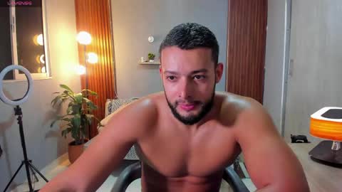 Calix  Independient model Insta and twt Calixsnake online show from 3, 5, 2026