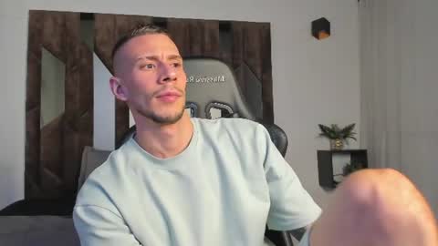 J King online show from 22, 6, 2026