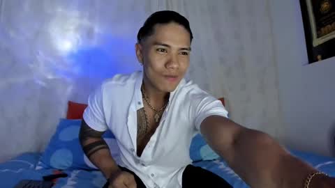 i am juan musiry independent model  online show from 1, 3, 2025
