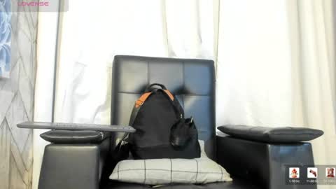Snapshot of jaadewest_ chatting on 22, 7, 2026 Jade West online show from 22, 7, 2026