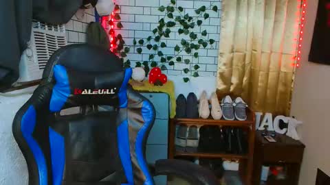 Snapshot of jack_collins69 chatting on 15, 10, 2025 JACK online show from 15, 10, 2025