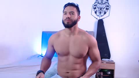 Snapshot of jack_master_muscle chatting on 22, 2, 2025 jack and leah online show from 22, 2, 2025