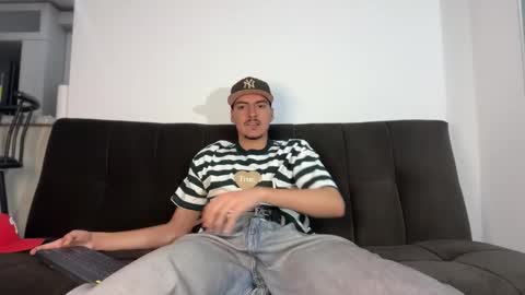 Snapshot of jack_norizz chatting on 3, 11, 2025 INDEPENDENT MODEL online show from 3, 11, 2025